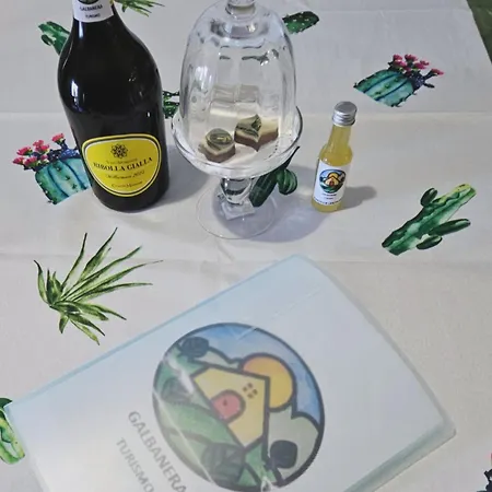 Galbanera Turismo Apartament Albavilla