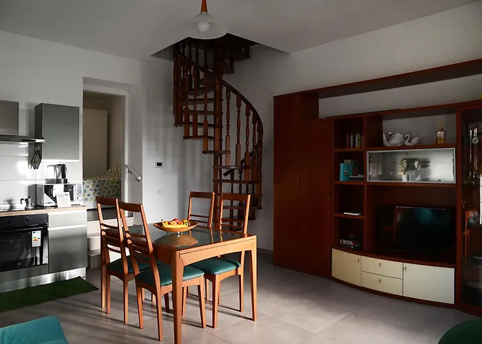 Galbanera Turismo Lägenhet Albavilla